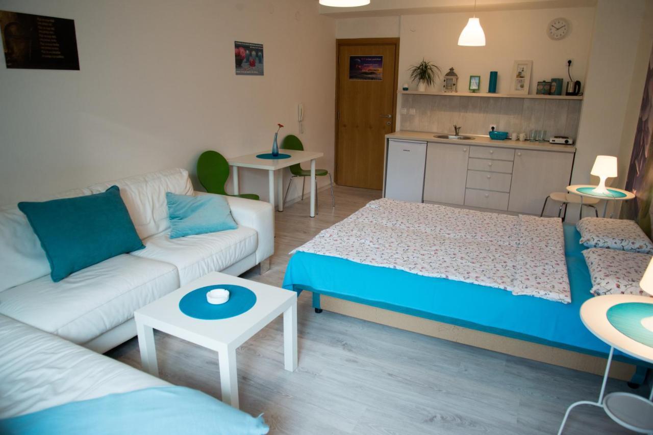 Blue Apartman Ni Dış mekan fotoğraf